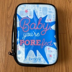 ❤️ Benefit Cosmetic Makeup Case New